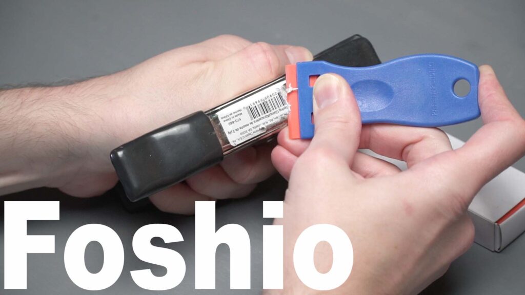 Foshio plastic razor scraper and holder review. Must have tool for every home or business. 